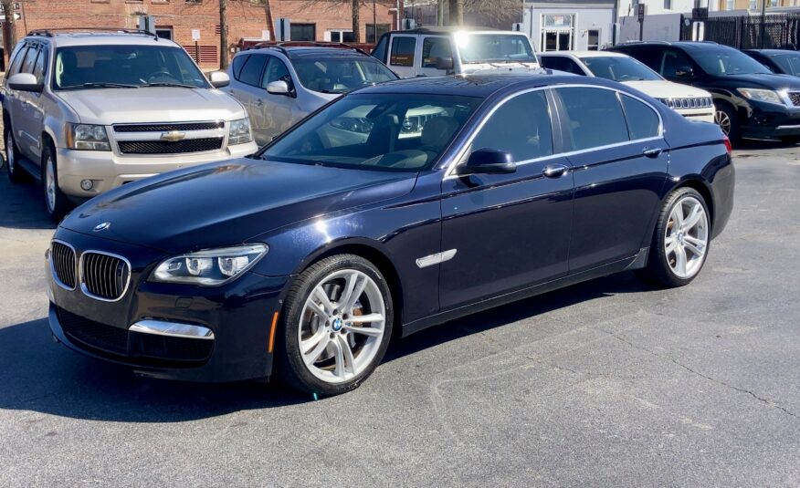 2013 BMW 750i XDrive