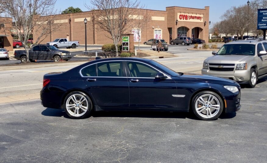 2013 BMW 750i XDrive