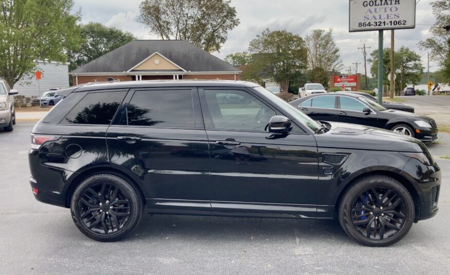 2015 Range Rover Sport SVR