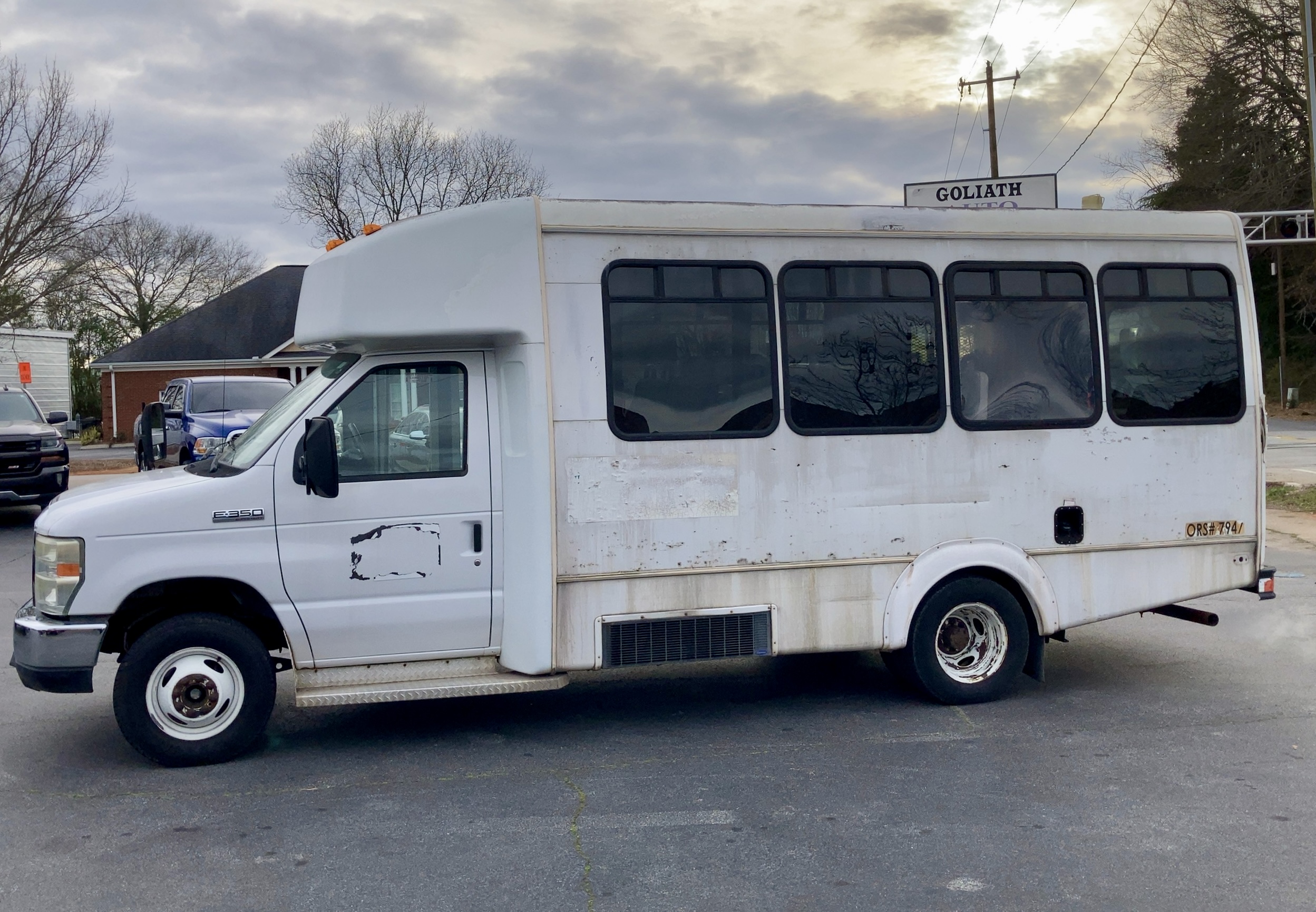 2008 Ford E350 SuperDuty Cutaway