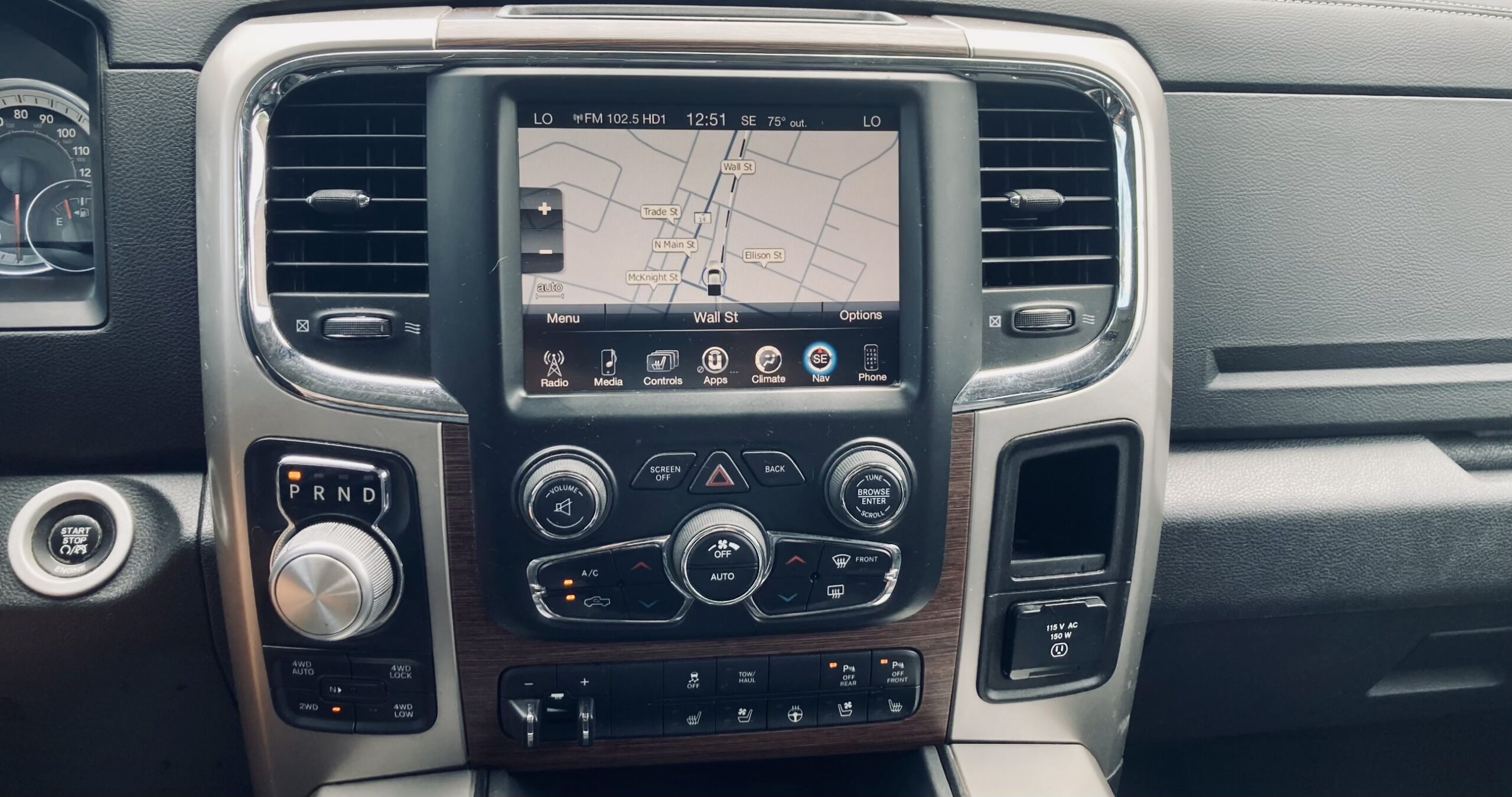 2016 Ram 1500 Laramie 4×4