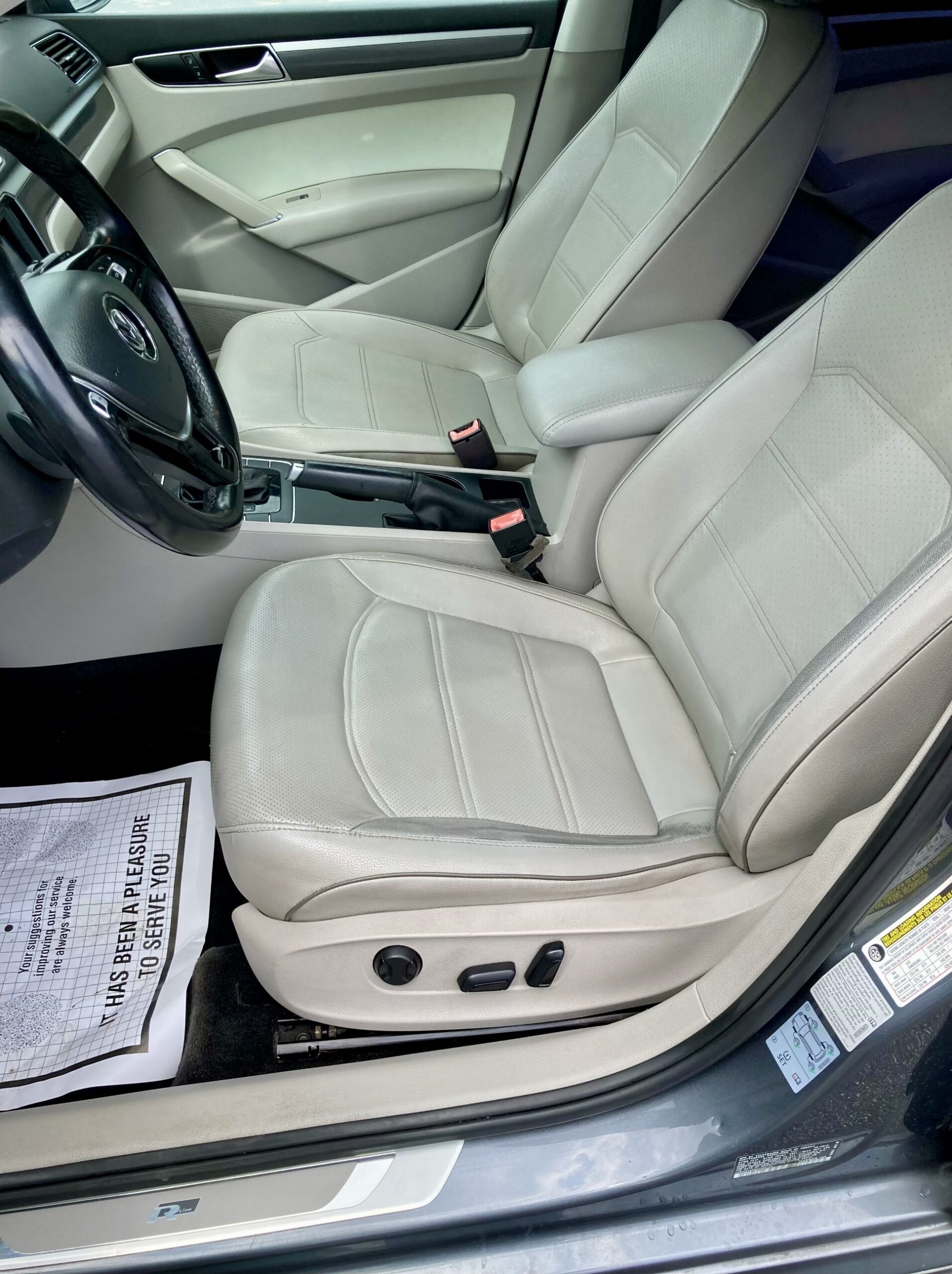 2016 VW Passat R-Line